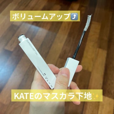 KATE ラッシュマキシマイザーHPのクチコミ「
KATE　ラッシュマキシマイザーHP

黒い繊維が入っていて驚きました！
兎に角ボリュームア.....」（1枚目）