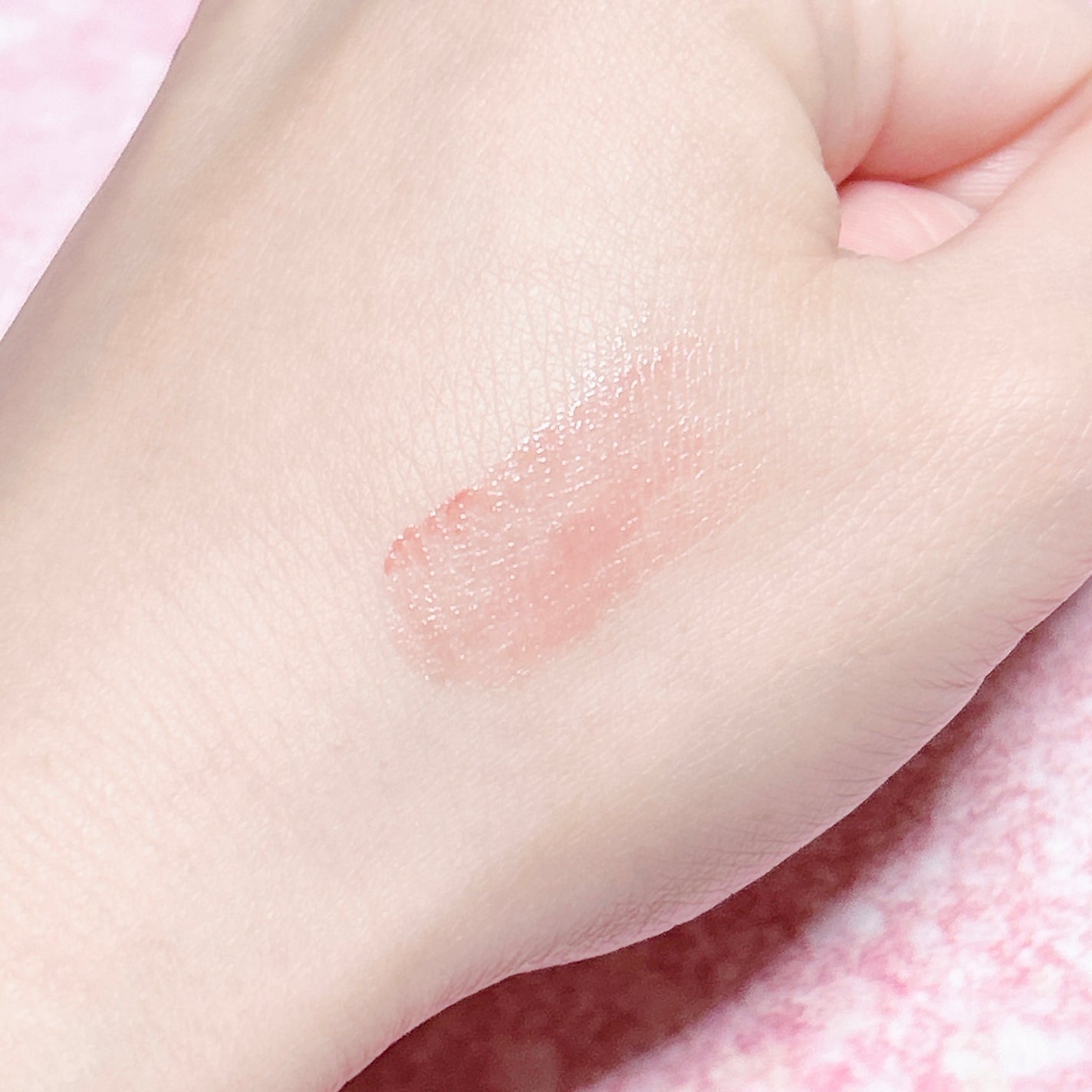 グラスティングメルティングバーム/rom&nd/リップバームを使ったクチコミ(2枚目)