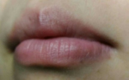 38°C / 99°F リップトリートメント (リップ美容液)/UZU BY FLOWFUSHI/リップケアを使ったクチコミ(2枚目)