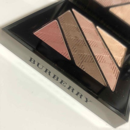 コンプリートアイパレット/Burberry Beauty/アイシャドウパレットを使ったクチコミ(2枚目)