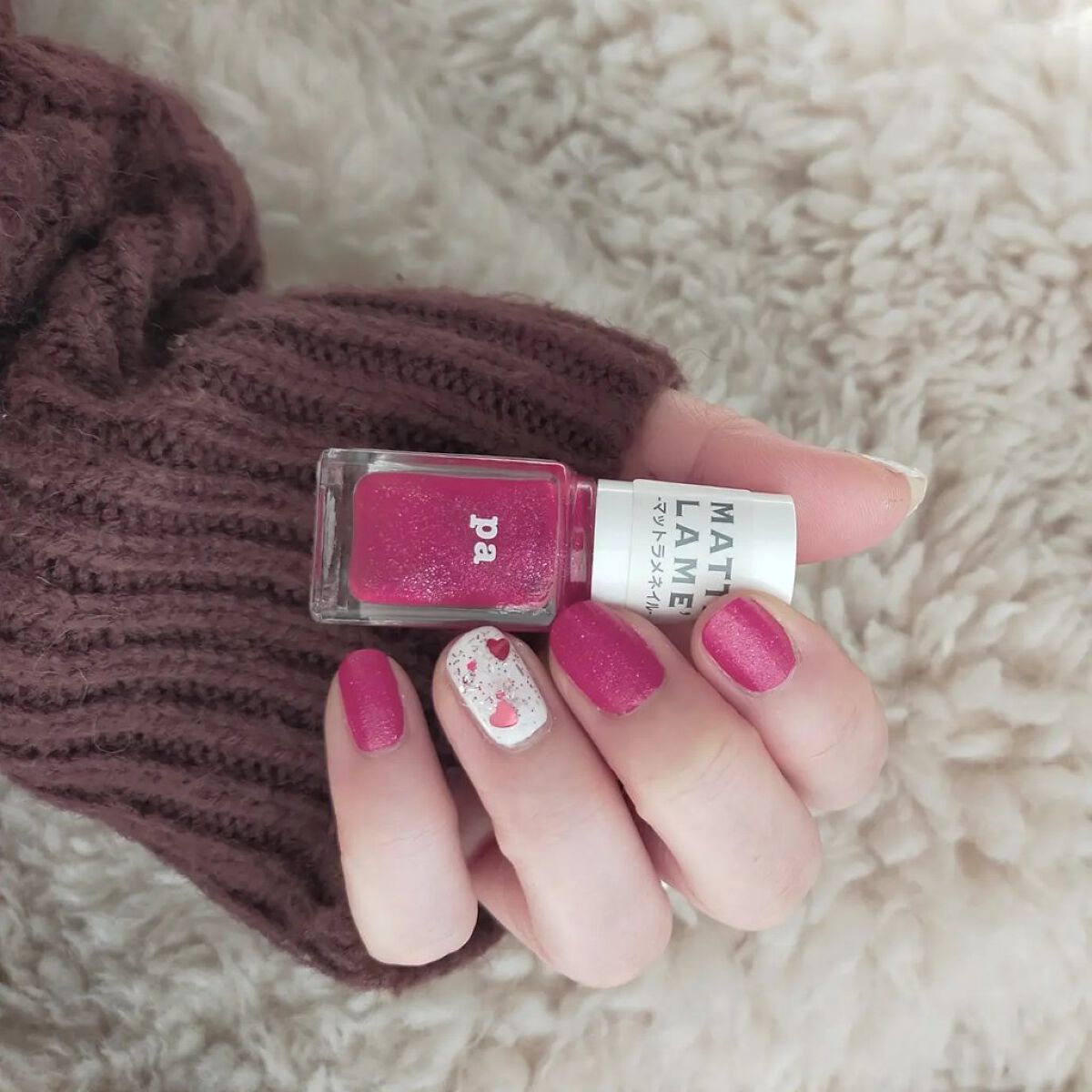 #セルフネイル,#赤ネイル,#paネイル,#シンプルネイル,#時短ネイル,#配色ネイル,#バレンタインネイルのネイルデザイン