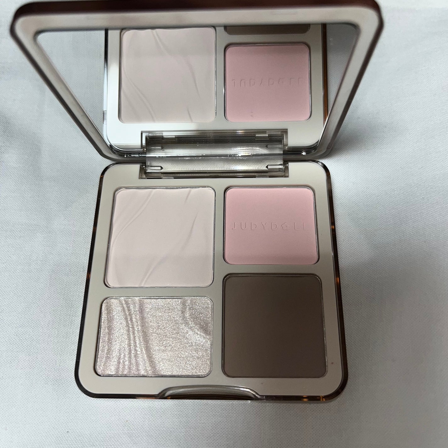 JUDYDOLL メリハリマスターパレット/JUDYDOLL/パウダーハイライトを使ったクチコミ(2枚目)