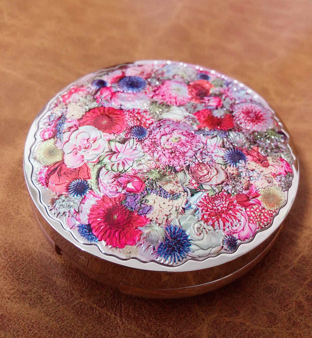 ロイヤルフラワーコレクション VIII コンパクトパウダー/インフィニティ/プレストパウダーを使ったクチコミ(1枚目)