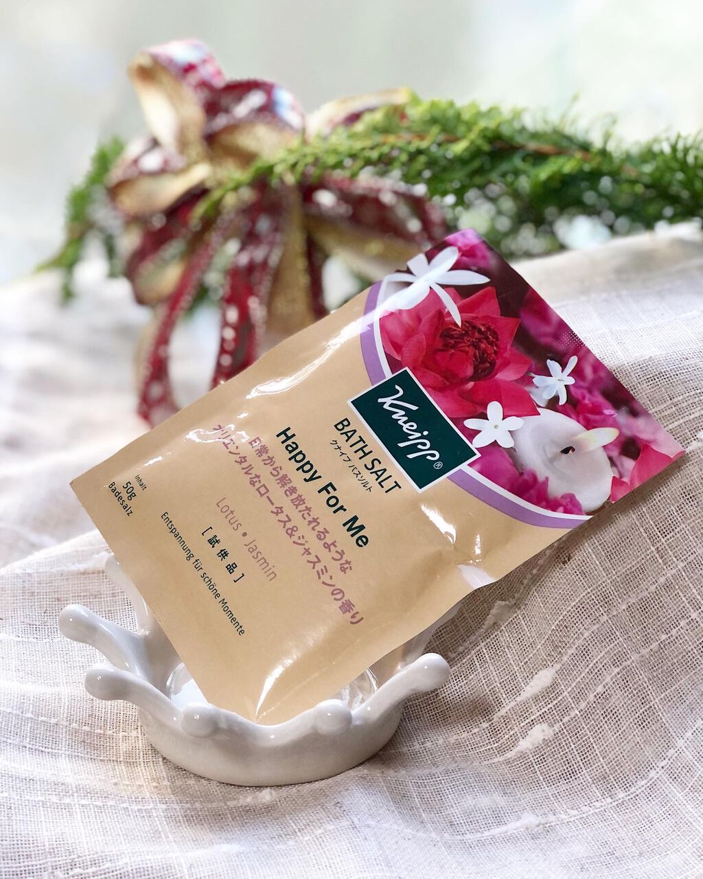 バスソルト ハッピーフォーミー ロータス&ジャスミンの香り/クナイプ/無機塩系入浴剤を使ったクチコミ(5枚目)