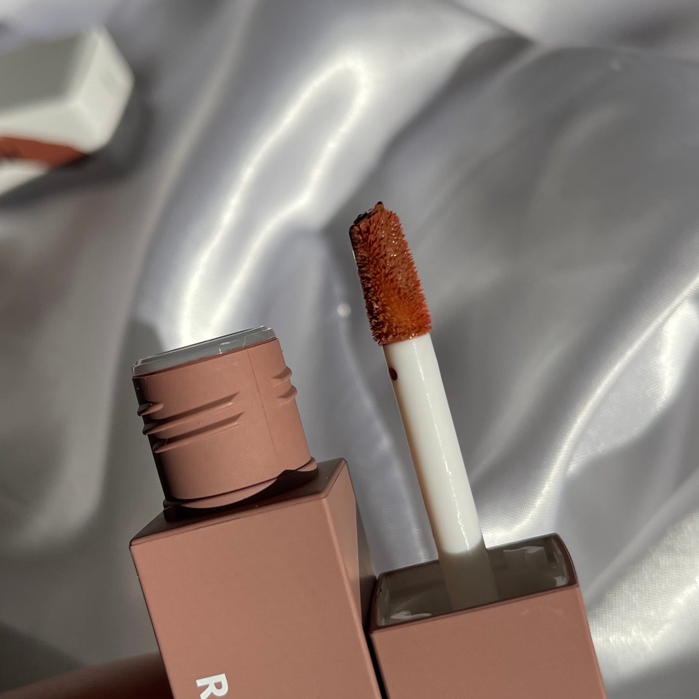 ジューシーリブティント/RICAFROSH/リップティントを使ったクチコミ(2枚目)