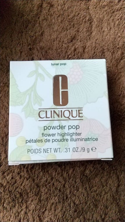 CLINIQUE パウダー ポップ フラワー ハイライターのクチコミ「【使った商品】パウダー ポップ フラワー ハイライター
【商品の特徴】ハイライト
【使用感】自.....」(1枚目)