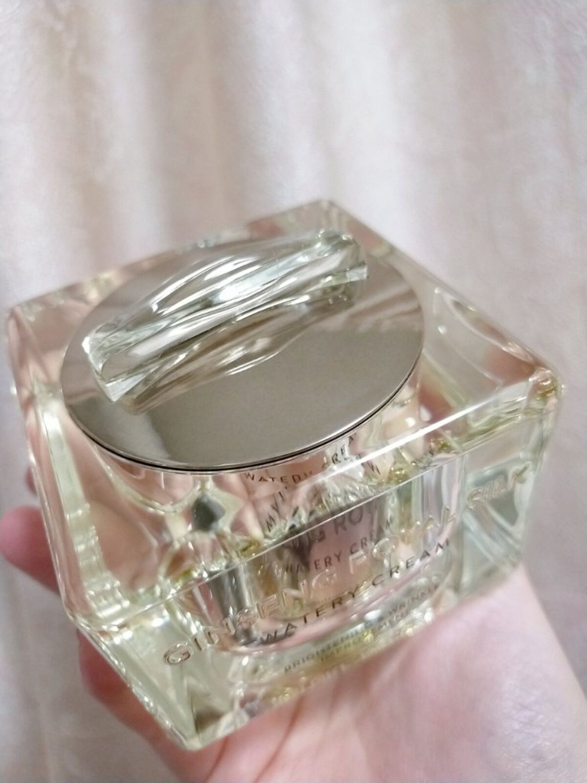 RY ウォータリークリーム GI（ジンセン ロイヤル シルク ウォータリー クリーム）/ネイチャーリパブリック/フェイスクリームを使ったクチコミ（2枚目）