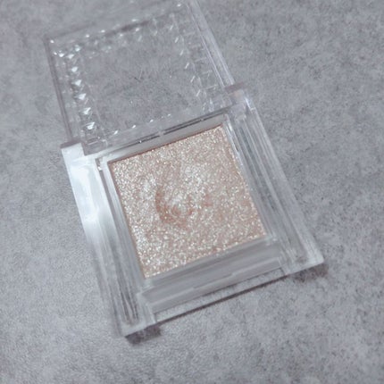 シングルカラーアイシャドウ/CEZANNE/単色アイシャドウを使ったクチコミ(2枚目)