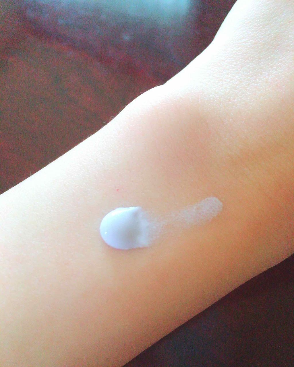 スキンアクア トーンアップUVエッセンス/スキンアクア/日焼け止めクリームを使ったクチコミ(2枚目)