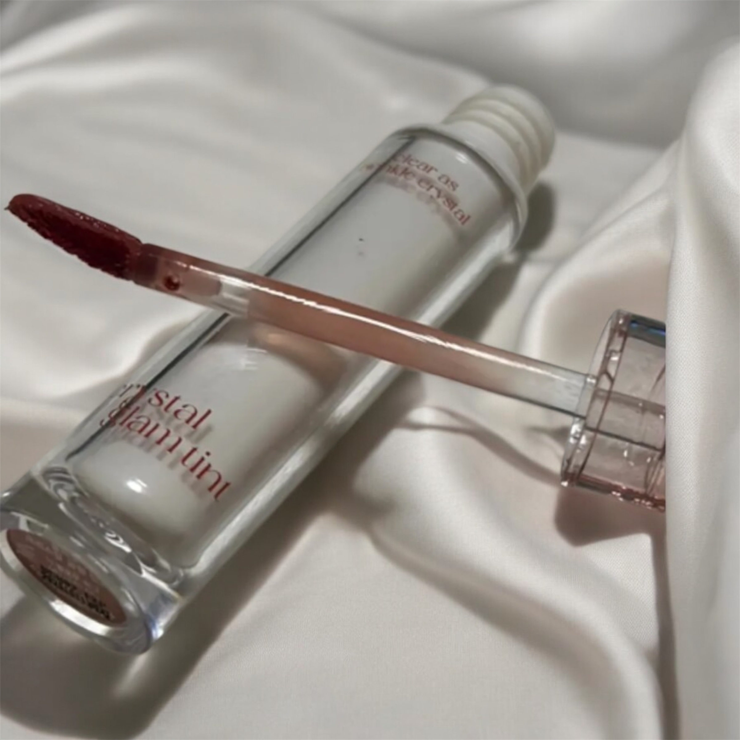 クリスタル グラム ティント 11 メロウフィグ(MELLOW FIG)/CLIO/リップティントを使ったクチコミ（2枚目）