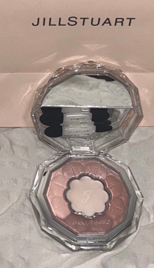 ジルスチュアート ブルームクチュール アイズ/JILL STUART/アイシャドウパレットを使ったクチコミ(2枚目)