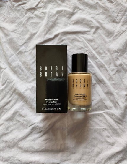 BOBBI BROWN モイスチャーリッチ ファンデーション SPF15