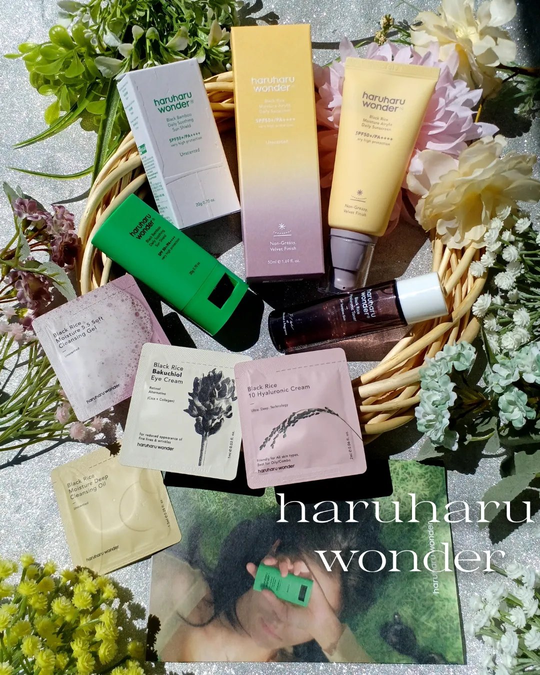 🖤【haruharu wonder】
🍃
1️⃣【ブラックライスモイスチャーエアリーフィットデイリーサンスクリーン】
〈50ml〉
〈無香料〉
🌿─VEGAN─🌿

こちらはharuharu wonder様からの
プレゼントです(⌒