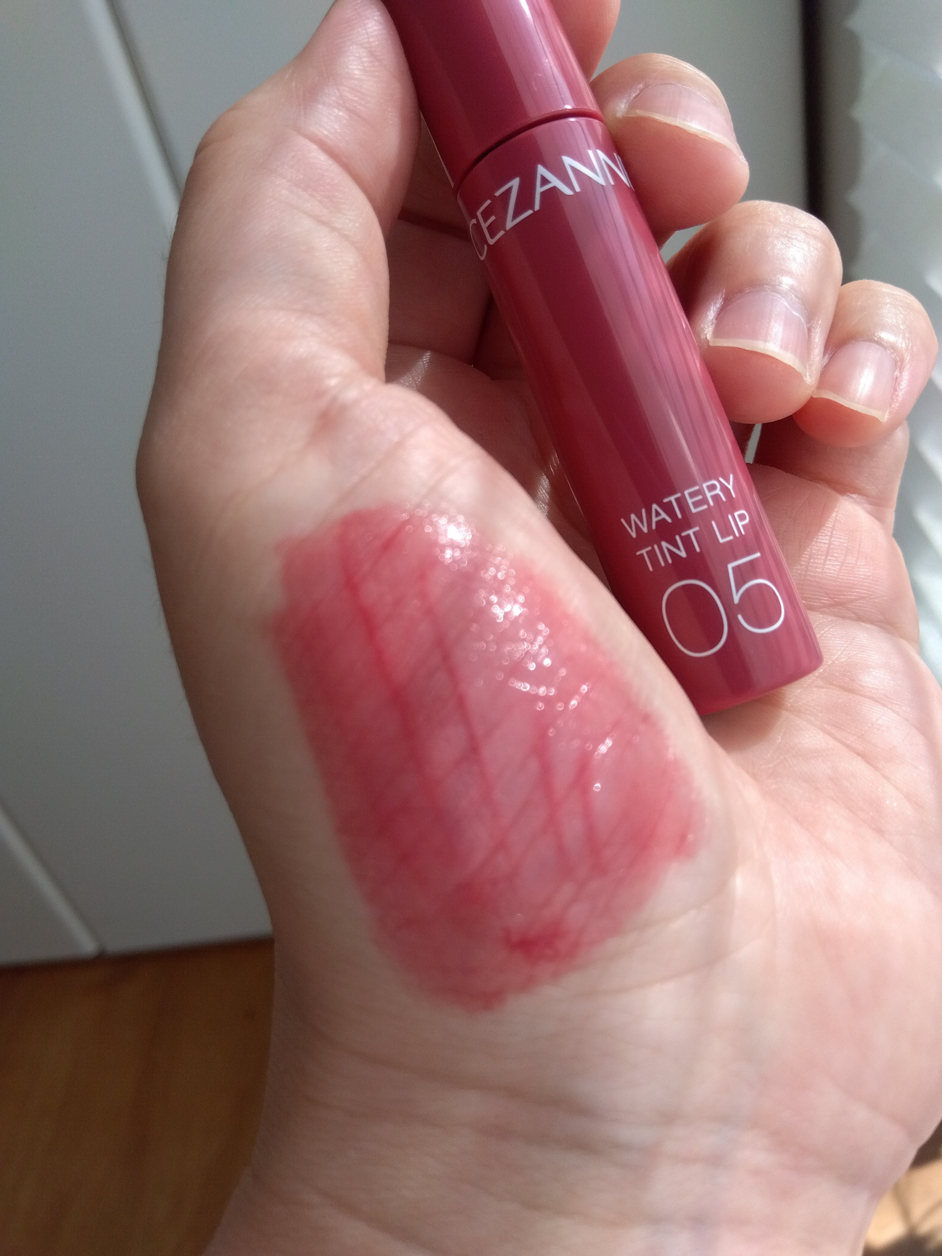 ウォータリーティントリップ/CEZANNE/リップティントを使ったクチコミ（1枚目）