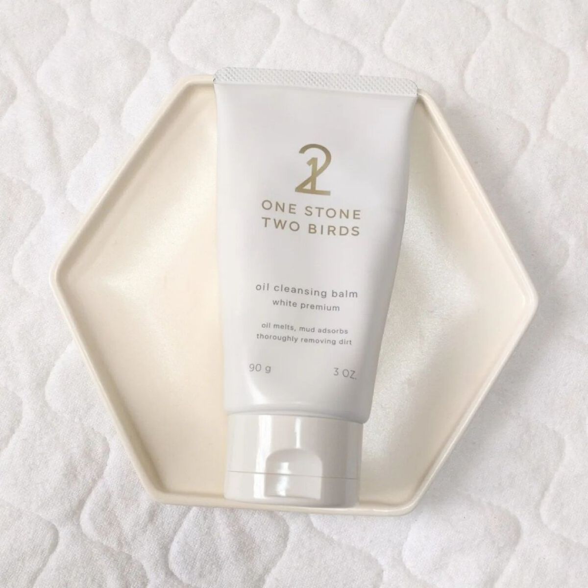 オイルクレンジングバーム ホワイトプレミアム/ONE STONE TWO BIRDS/クレンジングバームを使ったクチコミ（2枚目）