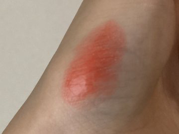 グレーズドシーンリップスティック/BROOKESIA/口紅を使ったクチコミ（2枚目）