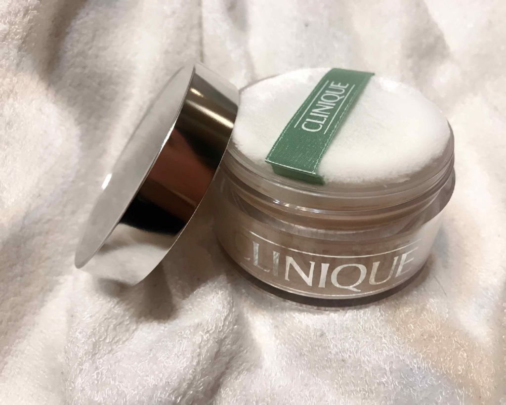 スーパーブレンデッド フェース パウダー/CLINIQUE/ルースパウダーを使ったクチコミ（1枚目）