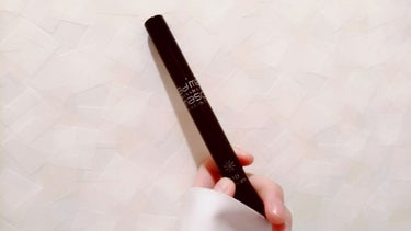 【韓国コスメ】MISSHA 
ザ・スタイル3Dマスカラ
380円＋税(場所によってかなり値段変わります。)
新大久保の中で安い方の所で買いました！

本当は1000円くらいのかな
落ちないって沢山の方が