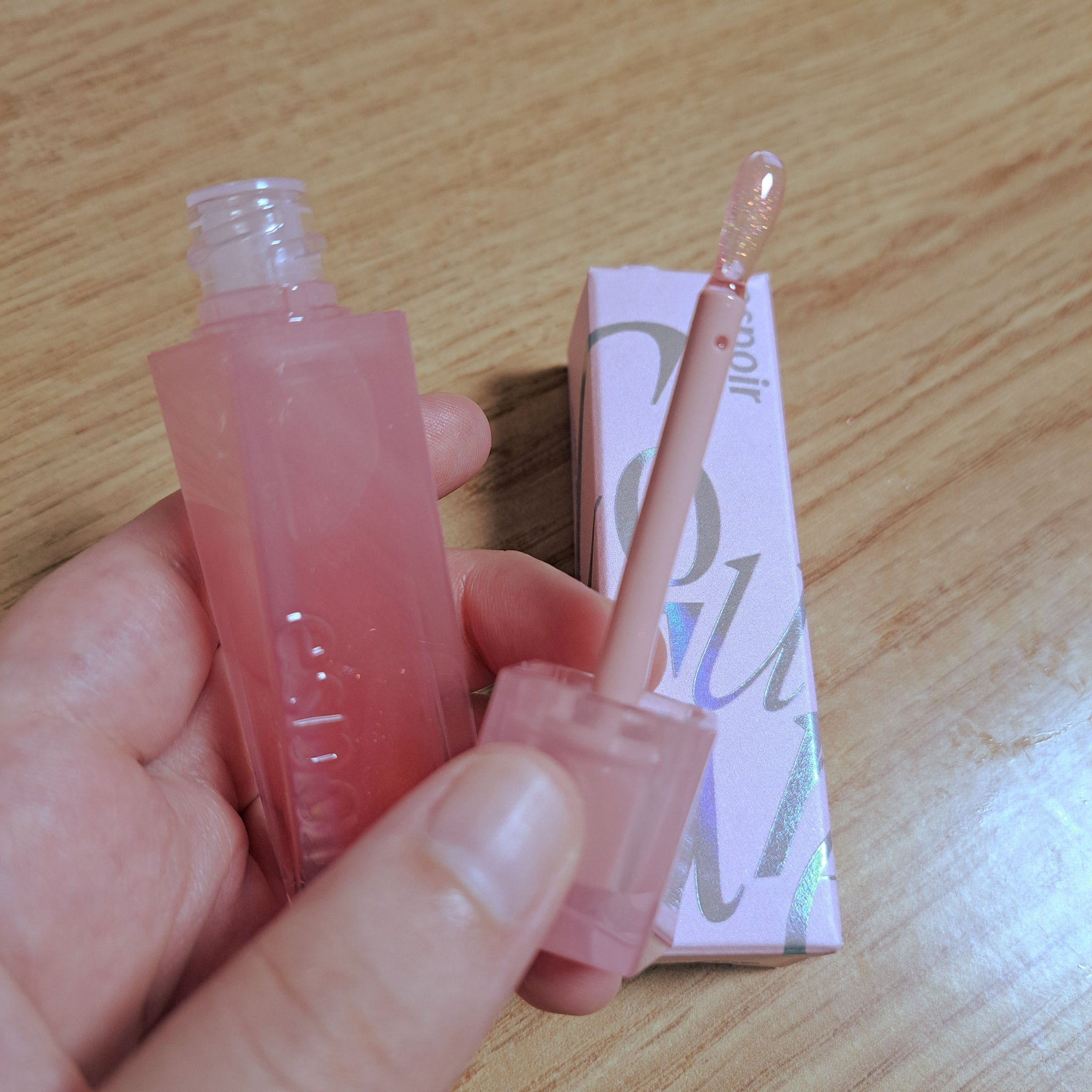 エスポア クチュールリップグロス ロージービーム(Rosy BB Edition)/espoir/リップグロスを使ったクチコミ（2枚目）