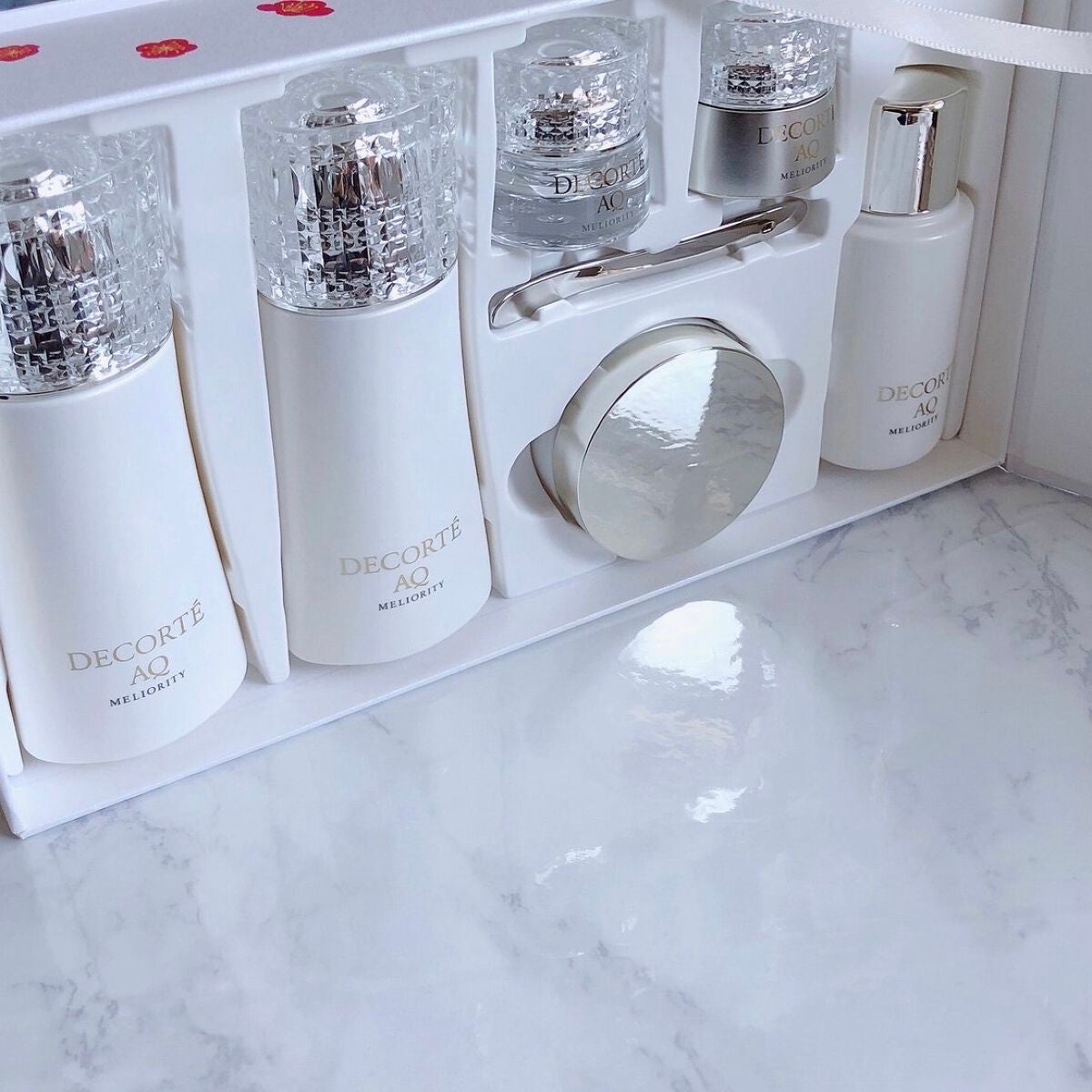 コスメデコルテ AQ ミリオリティ ラグジュリアス コフレ III /DECORTÉ/メイクアップキットを使ったクチコミ(3枚目)