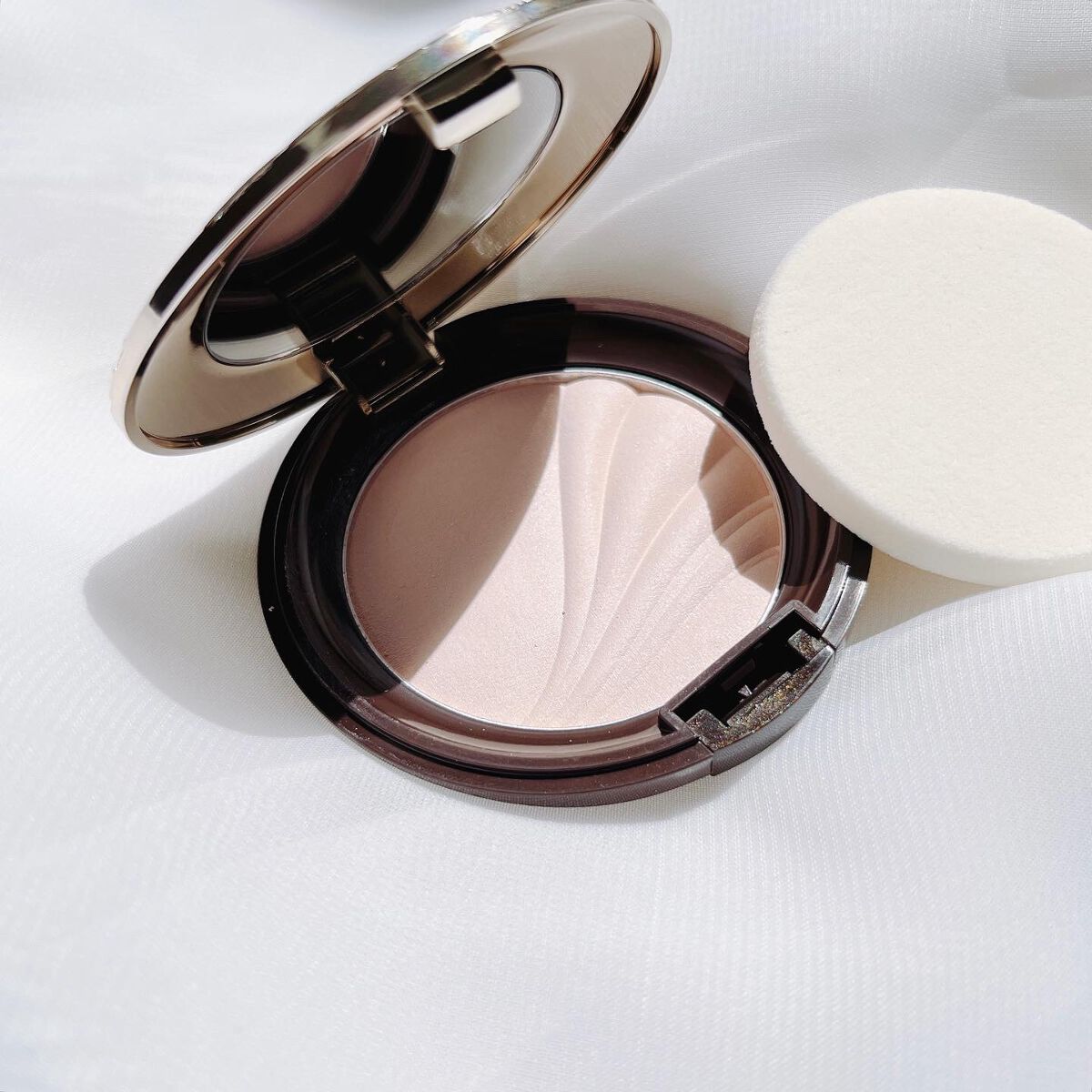 フェイスアップ プレストパウダー SPF23 / PA++/COVERMARK/プレストパウダーを使ったクチコミ(1枚目)