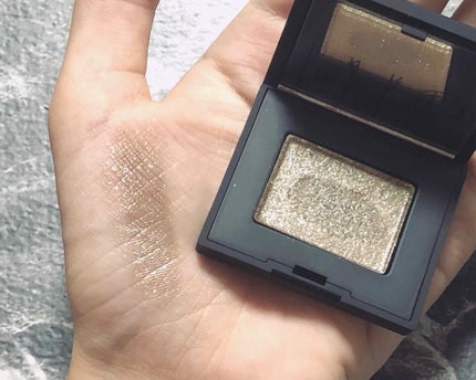 ハードワイヤードアイシャドー/NARS/単色アイシャドウを使ったクチコミ(2枚目)