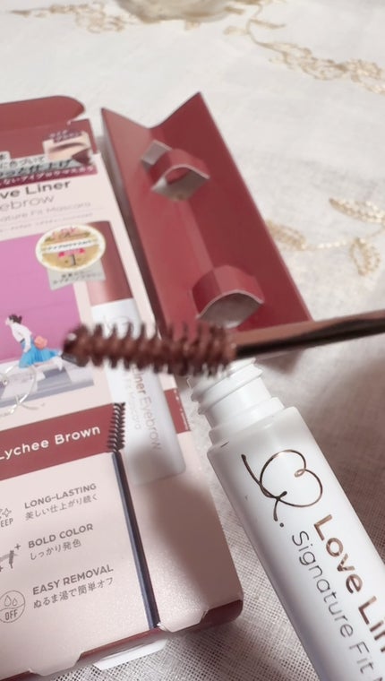 ラブ・ライナー シグネチャーフィットマスカラ<アイブロウ>/ラブ・ライナー/眉マスカラを使ったクチコミ(4枚目)