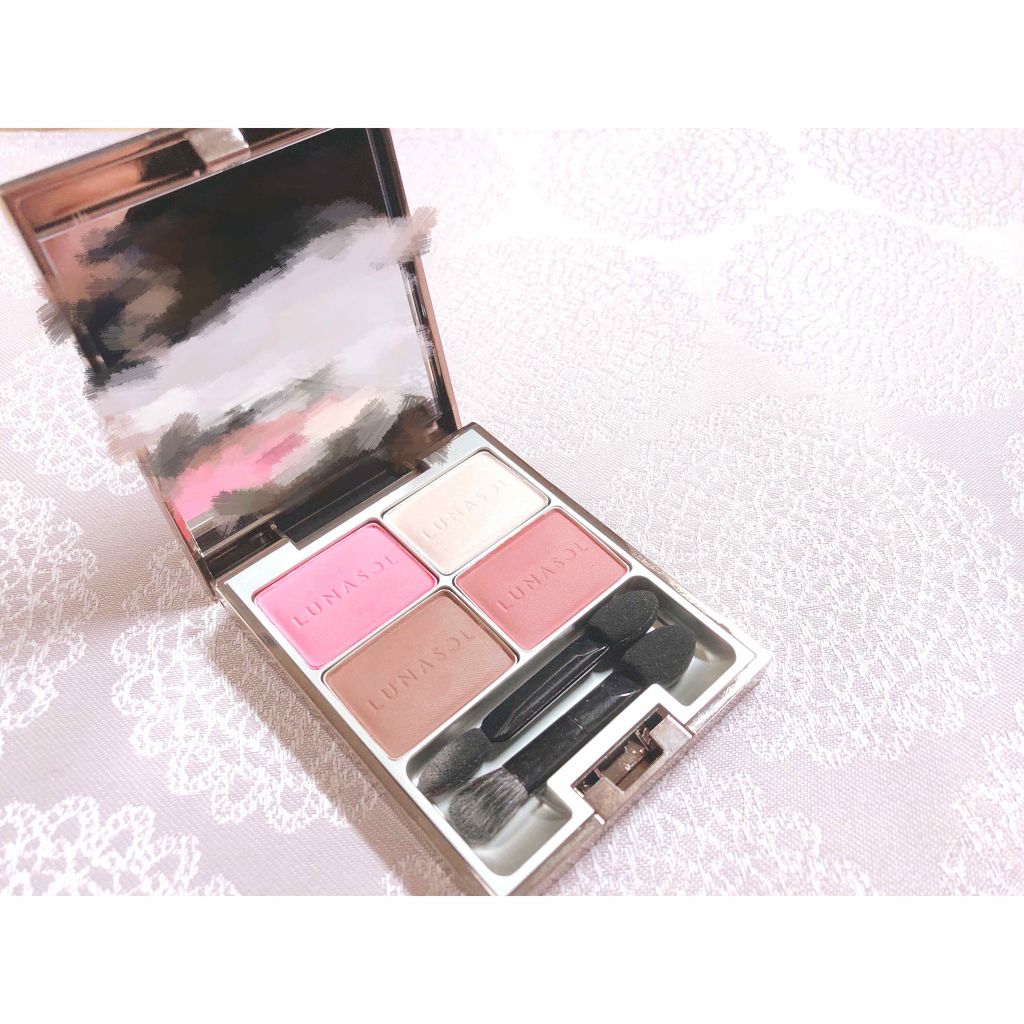 マカロングロウアイズ/LUNASOL/アイシャドウパレットを使ったクチコミ(1枚目)