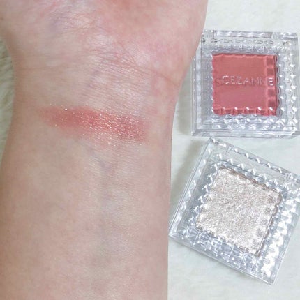 シングルカラーアイシャドウ/CEZANNE/単色アイシャドウを使ったクチコミ(3枚目)