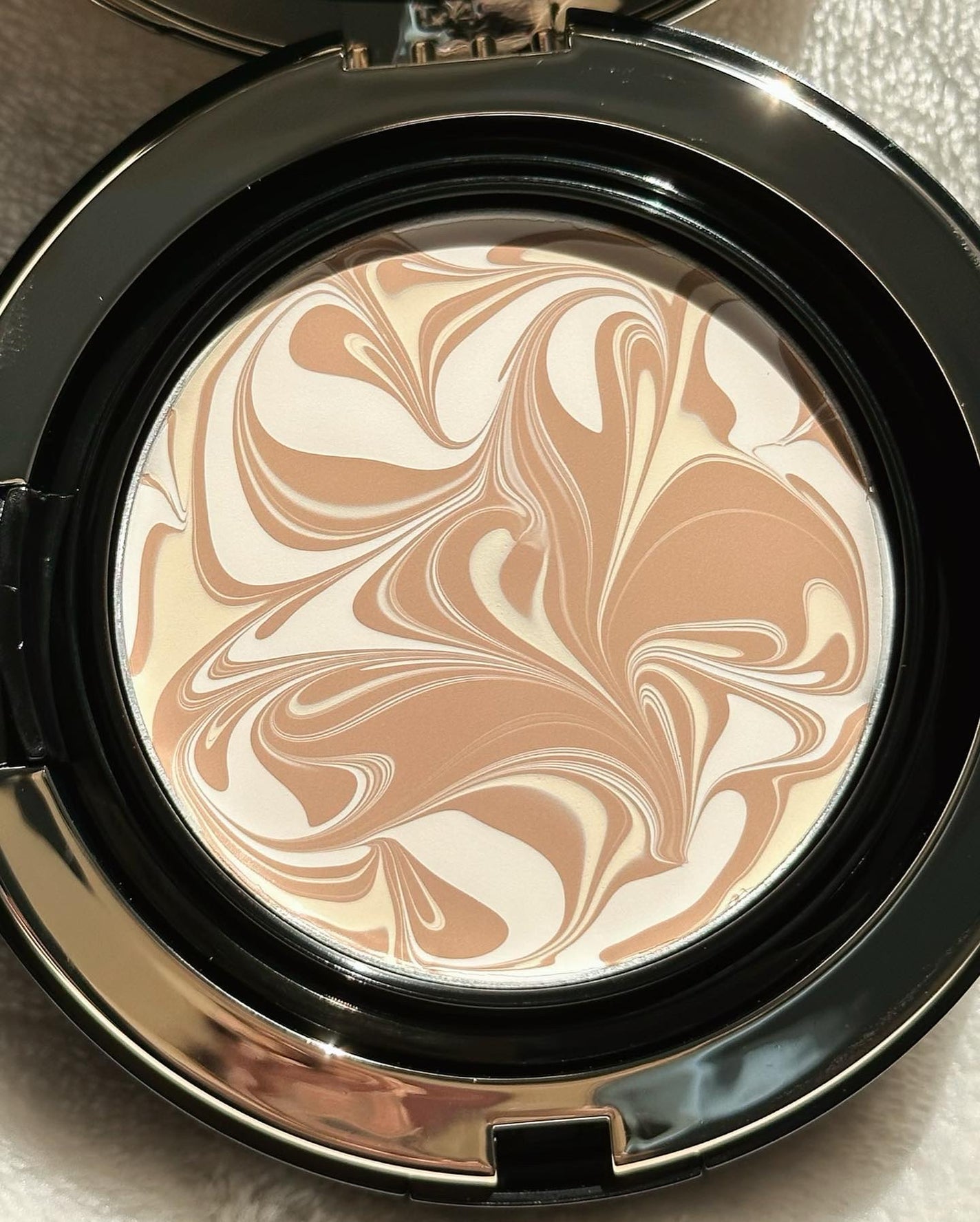 SIGNATURE ESSENCE COVER PACT /AGE20’s/クリーム・エマルジョンファンデーションを使ったクチコミ(6枚目)