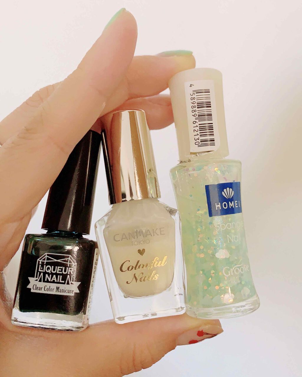 カラフルネイルズ/キャンメイク/マニキュアを使ったクチコミ(2枚目)