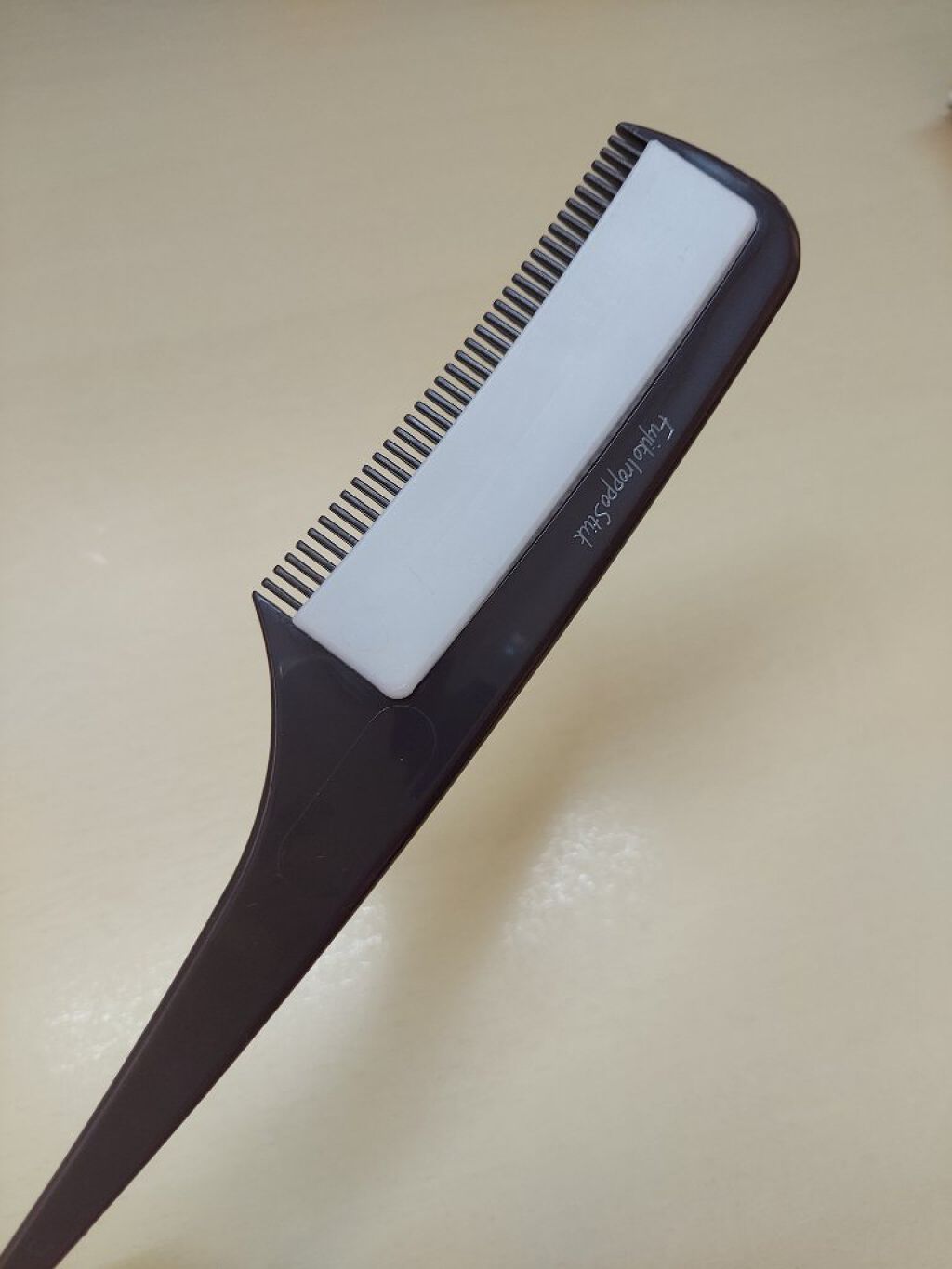 フジコ色っぽスティック/Fujiko/ヘアコームを使ったクチコミ（1枚目）