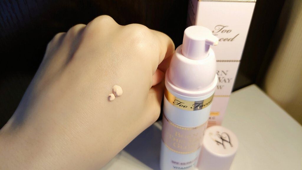 ボーン ディス ウェイ グロウ モイスチュアライジング メイクアップ プライマー/Too Faced/化粧下地を使ったクチコミ(2枚目)