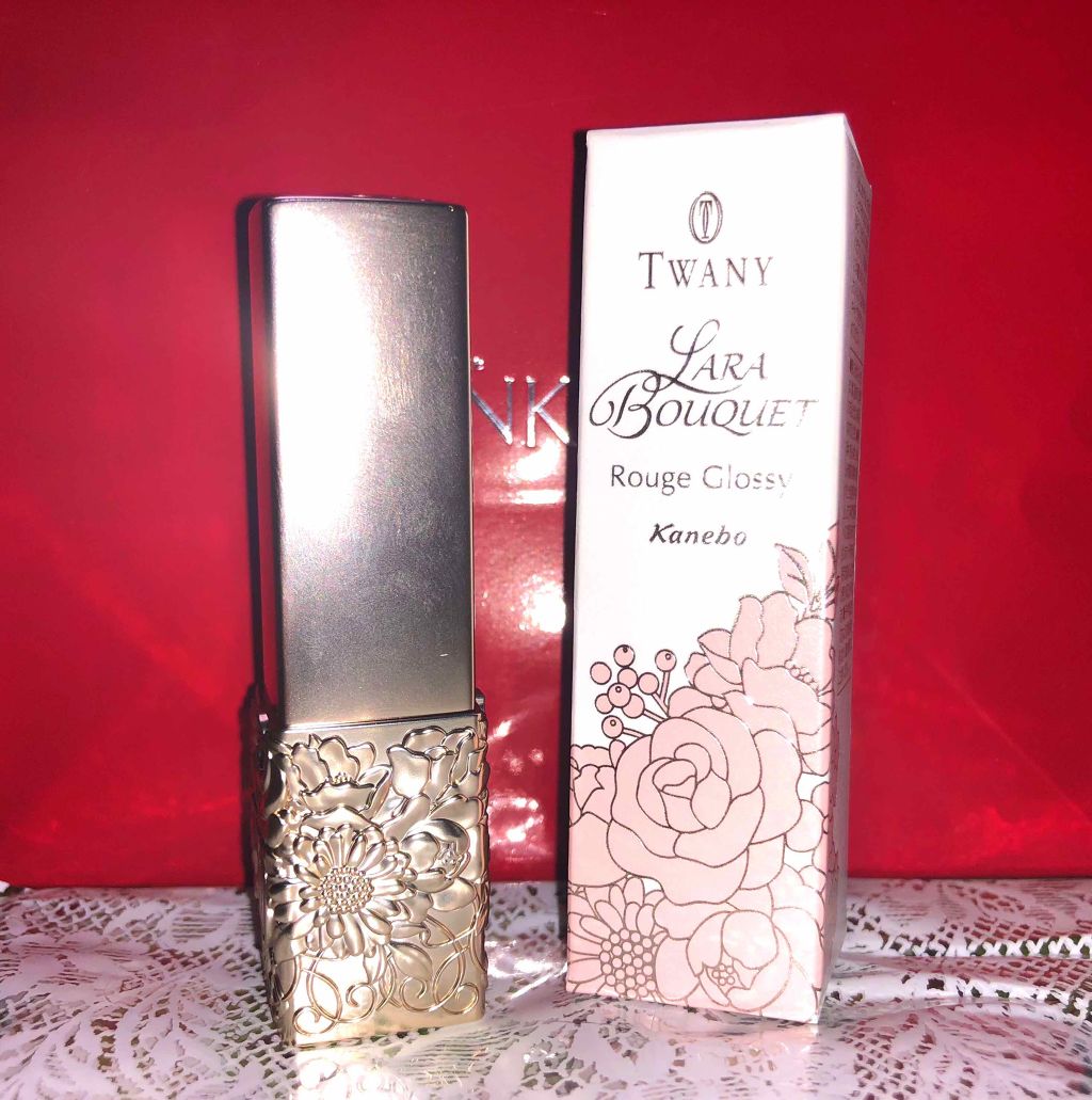 カネボウ　リップ　トワニーララブーケ　ルージュグロッシー ララブーケ ルージュグロッシー｜TWANYは落ちないのか？色持ちに関する