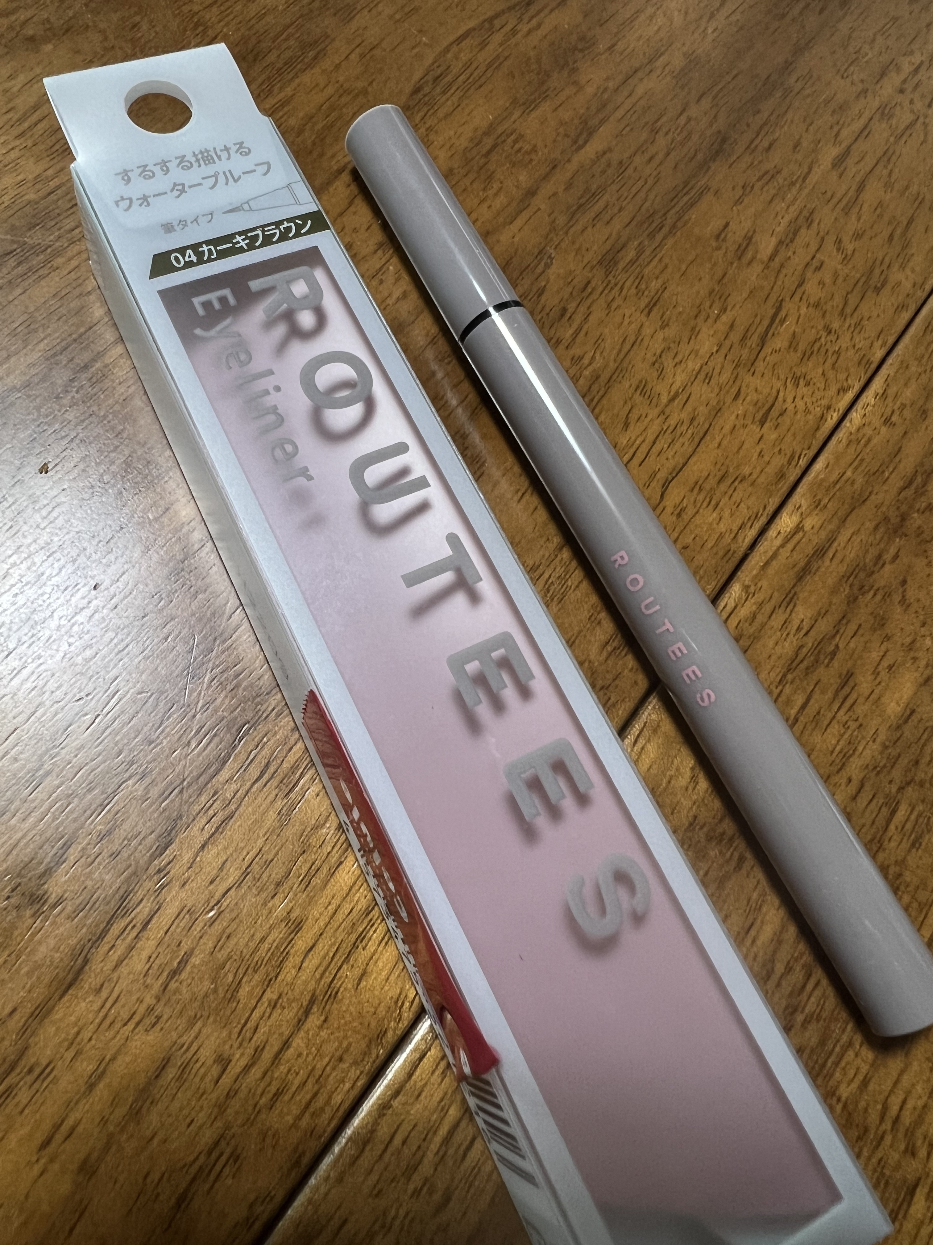 アイライナー R04 カーキブラウン/ROUTEES/リキッドアイライナーを使ったクチコミ（1枚目）