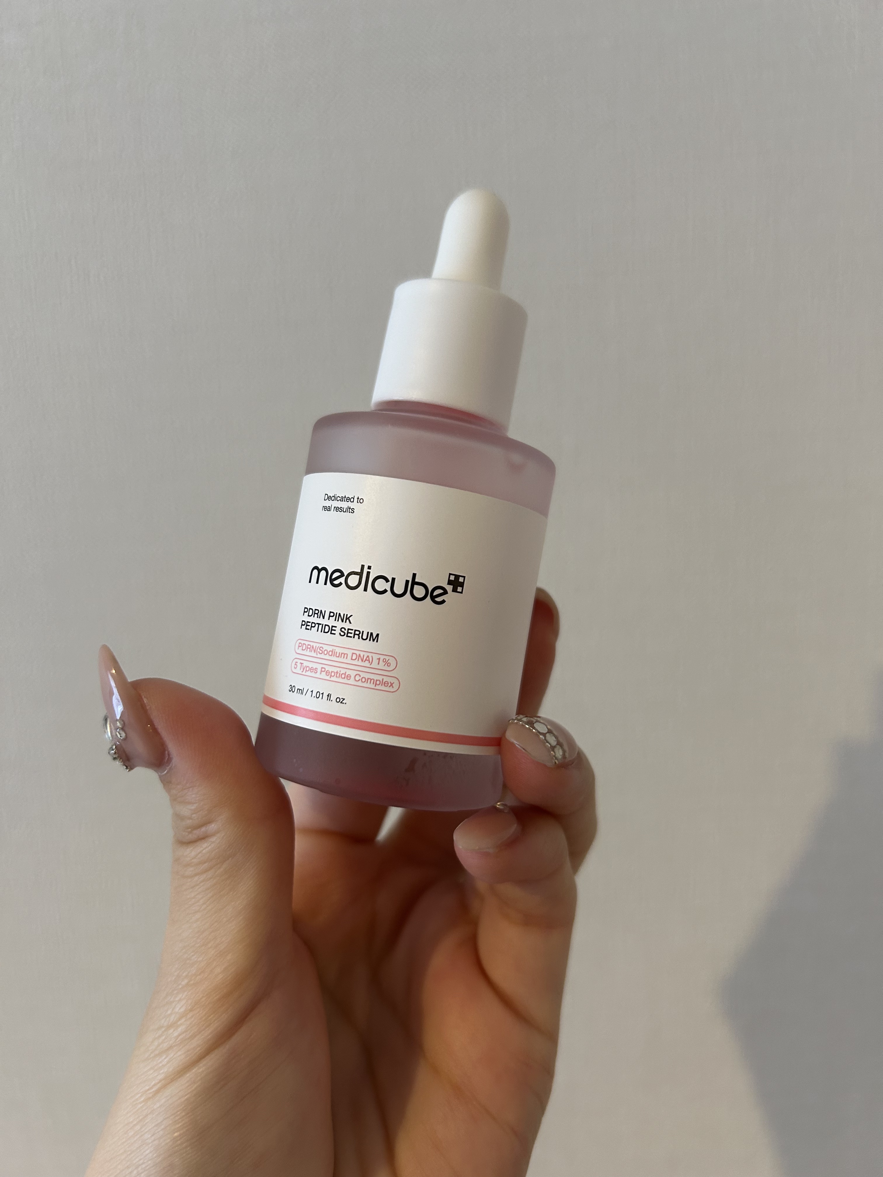 PDRNピンクアンプル PDRN 10,000ppm配合/MEDICUBE/美容液を使ったクチコミ（2枚目）