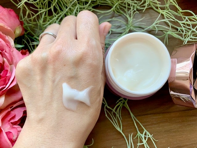 リンクルケア ホワイト モイストジェルクリーム/グレイスワン/オールインワン化粧品を使ったクチコミ(4枚目)