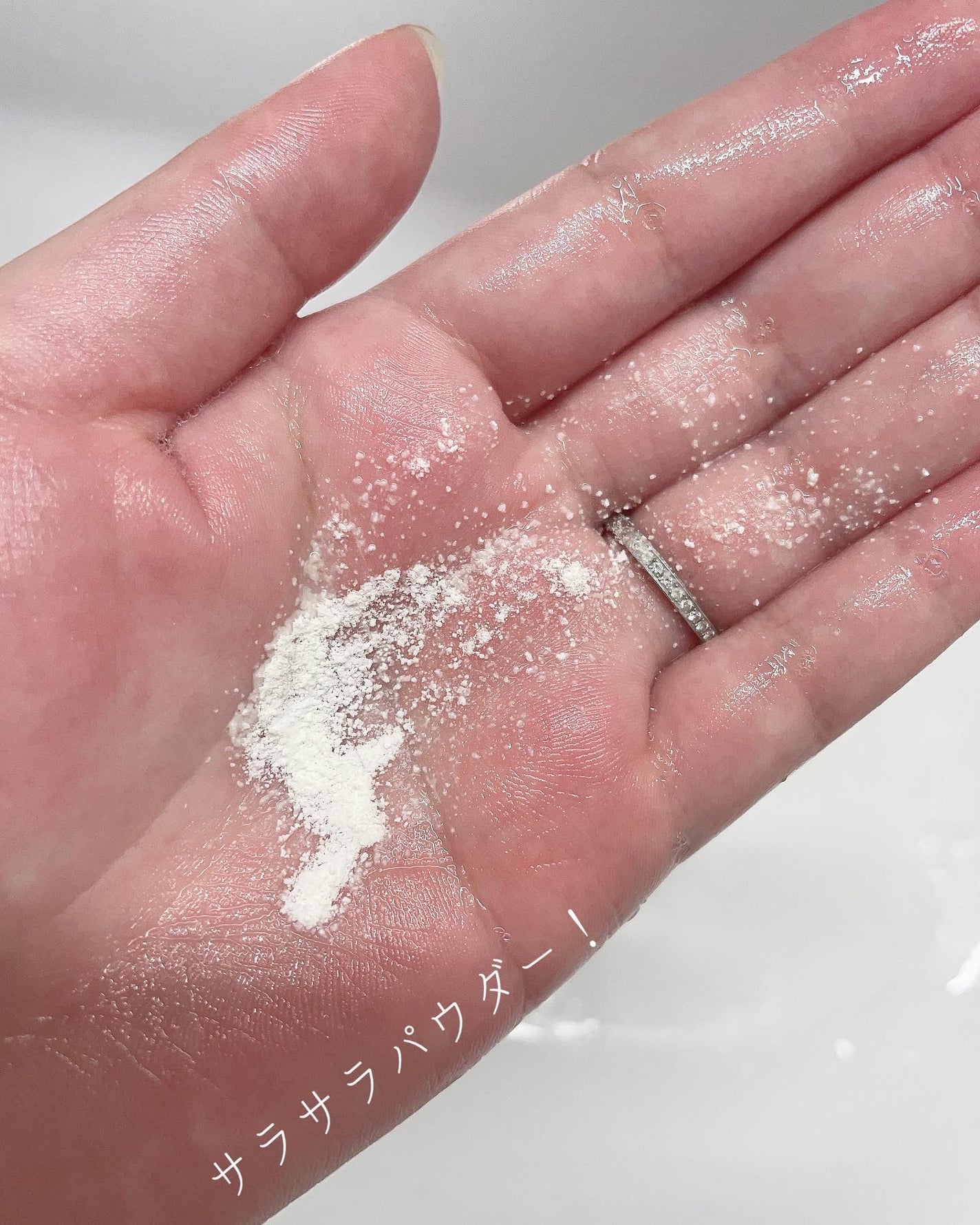 桜田 彩夢 on LIPS 「パウダーがクレイに🥰毛穴さっぱり💖"skinsignal"はア..」(2枚目)