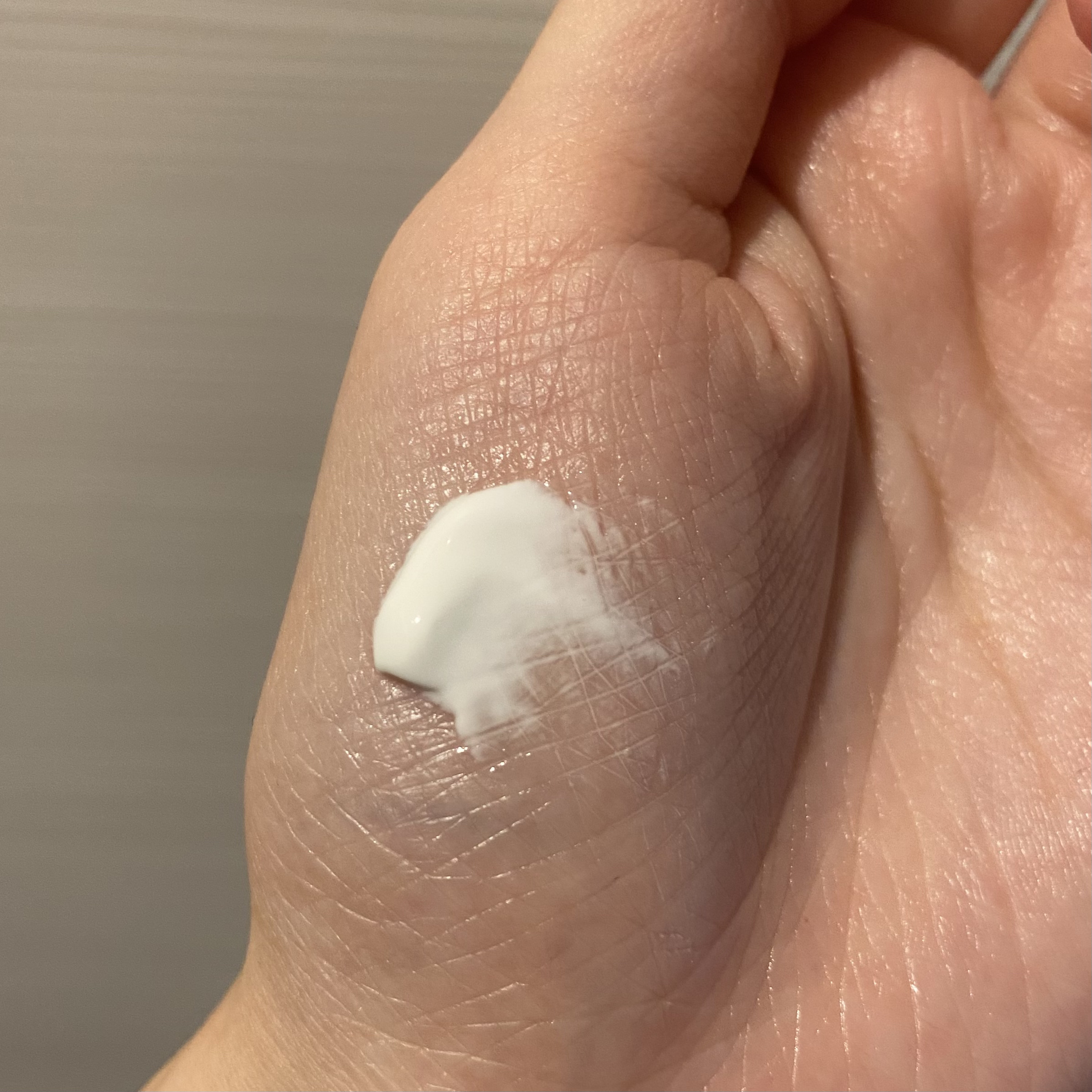 シカプラスト リペアクリーム B5+	/ラ ロッシュ ポゼ/フェイスクリームを使ったクチコミ（2枚目）