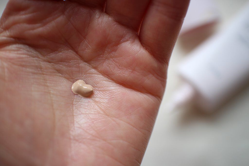 コンフォート メイククリーム〈色つき美容クリーム〉/ESPRIQUE/化粧下地を使ったクチコミ（2枚目）