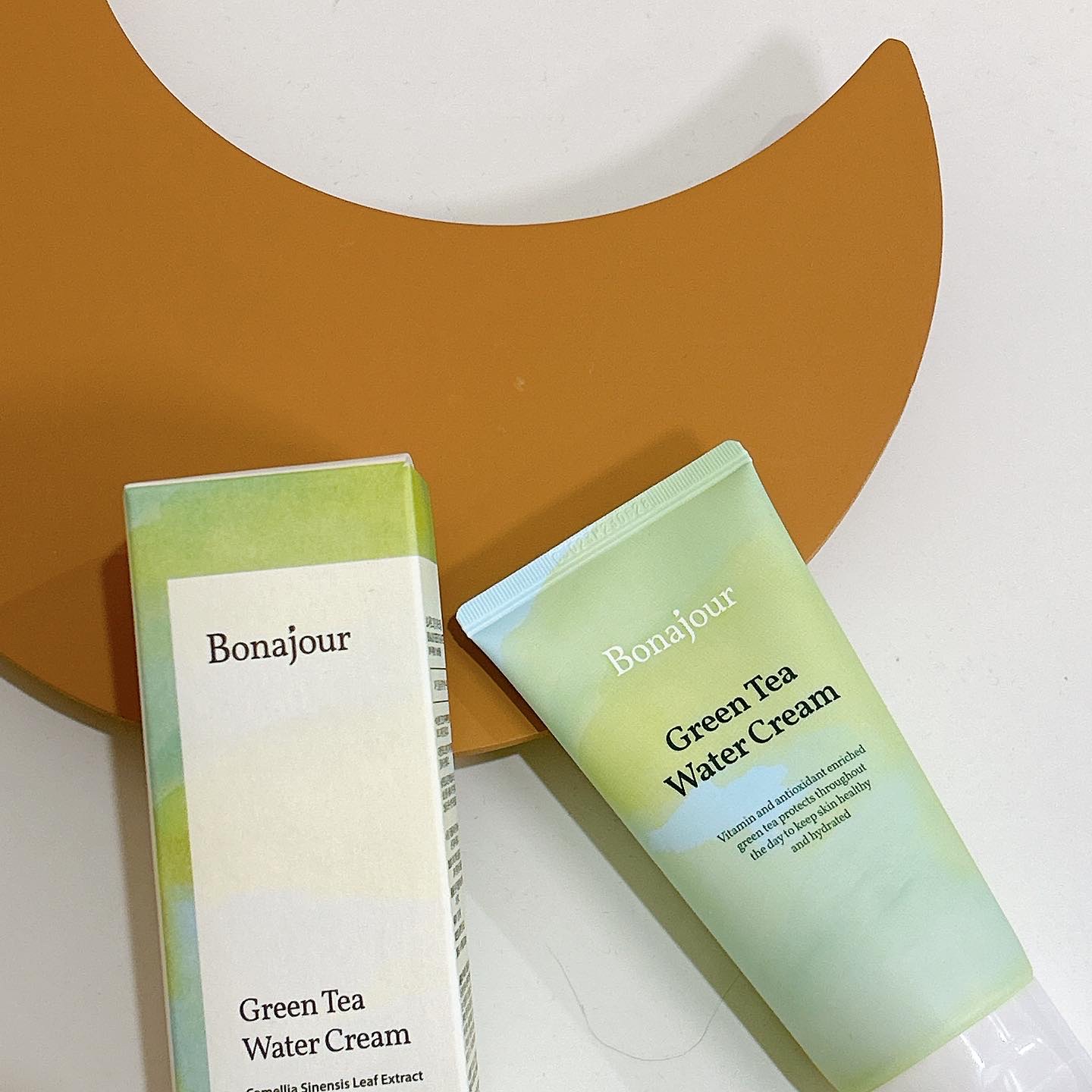 グリーンティーウォーターボム/Bonajour/フェイスクリームを使ったクチコミ（2枚目）