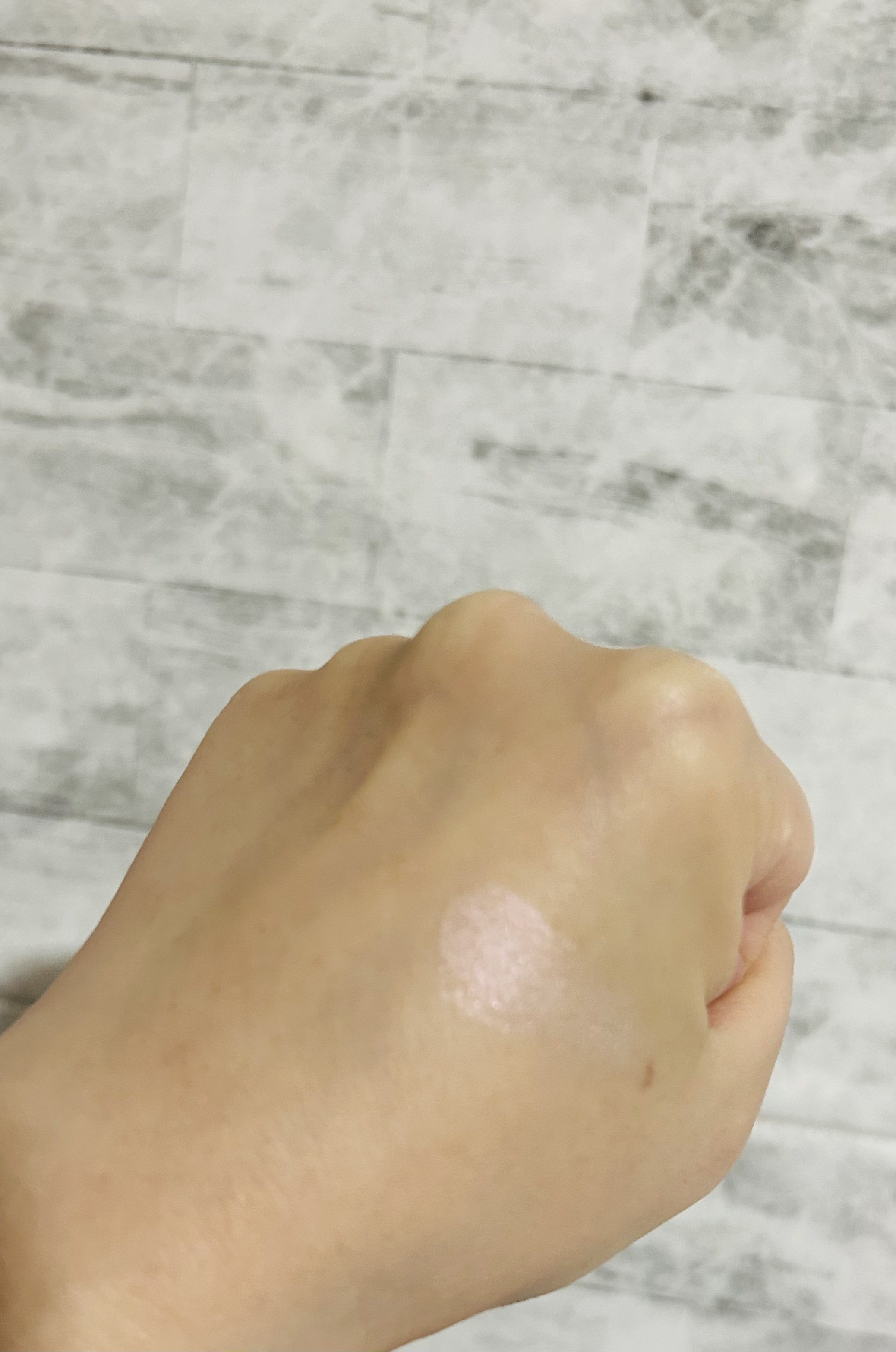 ドレープド シマーグロウ/excel/パウダーハイライトを使ったクチコミ（3枚目）