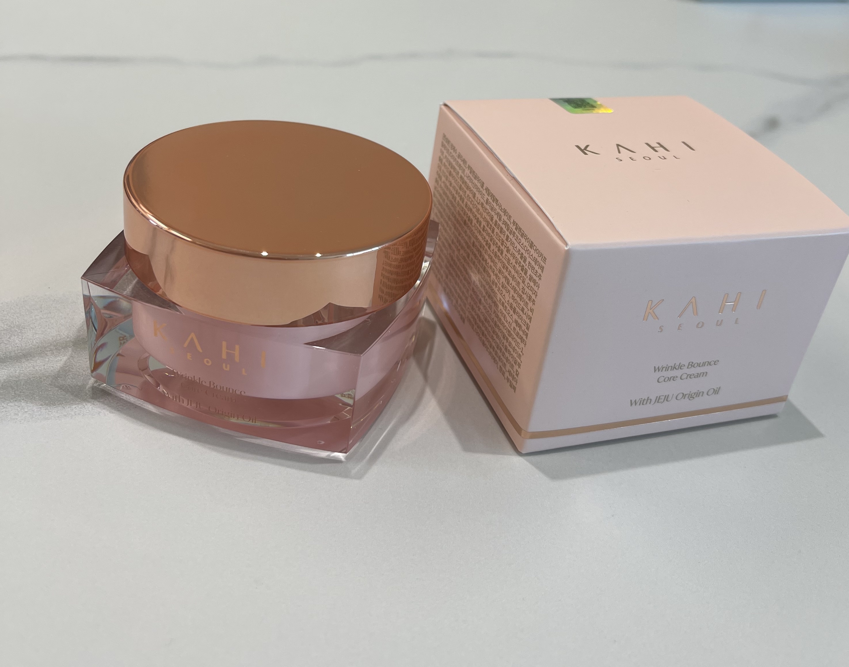 WRバウンスコアクリーム/KAHI/フェイスクリームを使ったクチコミ（1枚目）