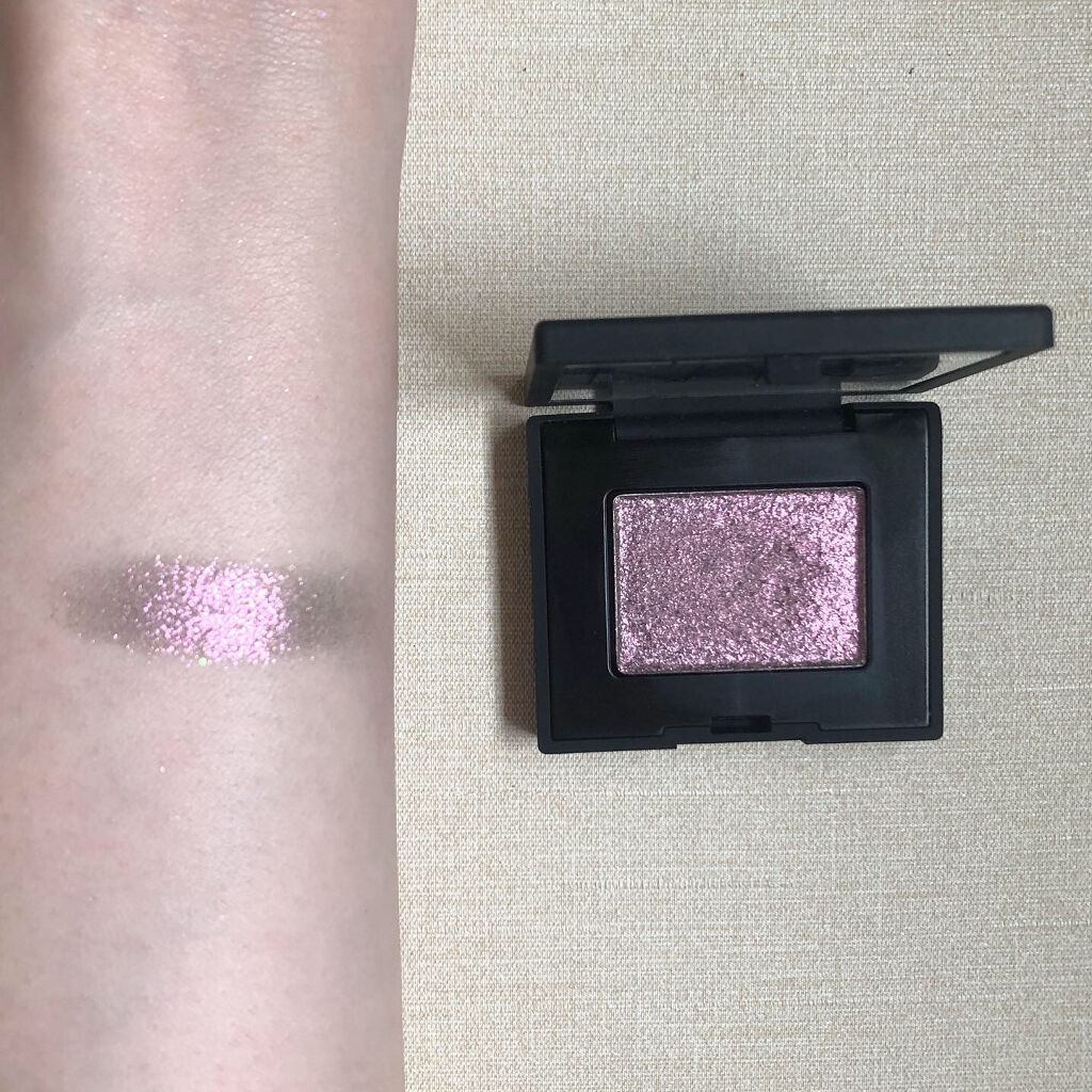 ハードワイヤードアイシャドー/NARS/単色アイシャドウを使ったクチコミ（2枚目）