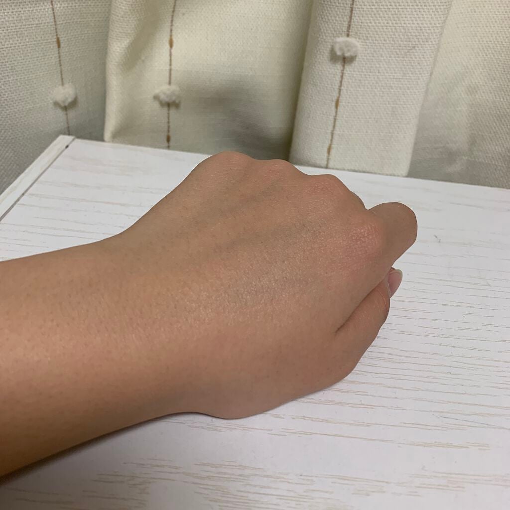 プロテクティング ファンデーション プライマー /PAUL & JOE BEAUTE/化粧下地を使ったクチコミ(4枚目)