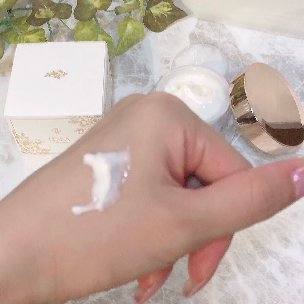 リアンナ ラ クレーム パルフェ/troisN/フェイスクリームを使ったクチコミ(2枚目)