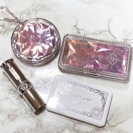 ジルスチュアート ルージュ リップブロッサム 205 pretty woman/JILL STUART/口紅を使ったクチコミ(2枚目)