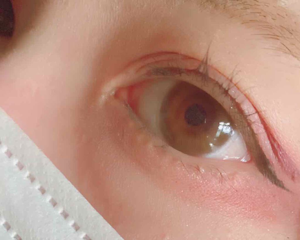 ゆ。 on LIPS 「このカラコン最高に透明感出るなー🥰..」(1枚目)