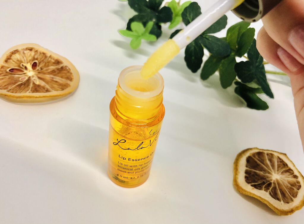 リップエッセンスオイル/Lala Vie/リップオイルを使ったクチコミ（2枚目）