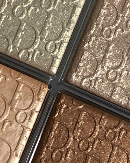 ディオール バックステージ フェイス グロウ パレット/Dior/ハイライトを使ったクチコミ(3枚目)